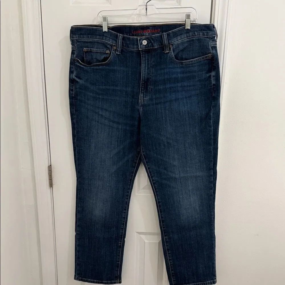Lucky Brand Dark Blue Straight Jeans Size 40X30 NWOT